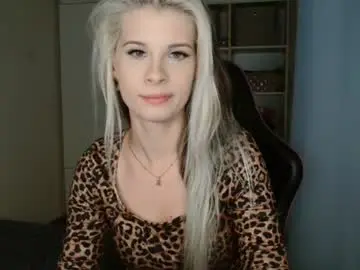 Chaturbate Free Live Porn of kristineamore