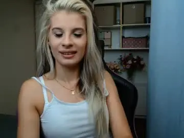 Chaturbate Free Porn Cam of kristineamore