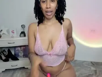Chaturbate Watch Live Sex Cams of lilith_vision