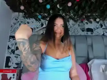 Chaturbate Free Live Porn of lucyrosse_