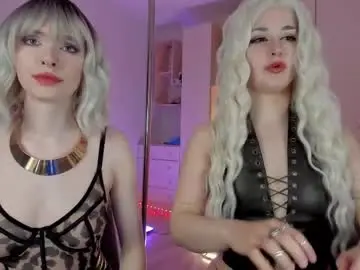 Chaturbate Best live sex cam show of irisice