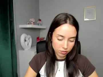 Chaturbate Free Porn Cam of adelesolo