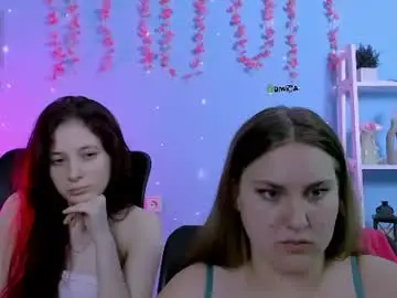 Chaturbate Live Sex Cam of nami_glow