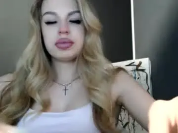 Chaturbate Adult Video Chat of rosaline_ly