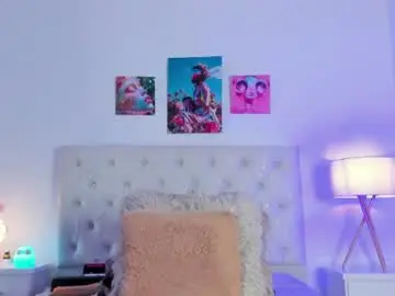 Chaturbate Live Sex Cam of maithe_022
