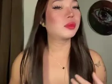 Chaturbate Sex Cam of makemesquirt_xxx