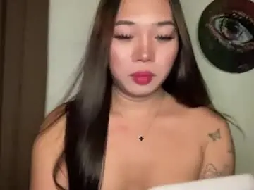 Chaturbate Watch Live Sex Cams of makemesquirt_xxx