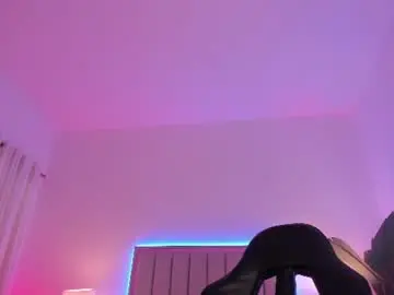 Chaturbate Best live sex cam show of taylor_jonnees