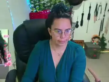 Chaturbate Best live sex cam show of elektra_32