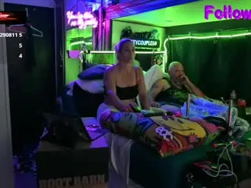 Chaturbate Adult Webcam of katycouple69