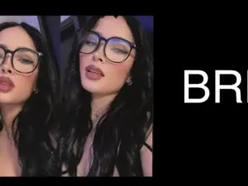 Chaturbate Live Sex Cam of bella_hamilton
