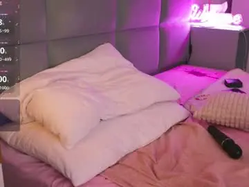 Chaturbate Live Sex Cam of aprilxsugar