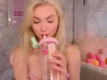Chaturbate Nude Webcam of cutie_angels