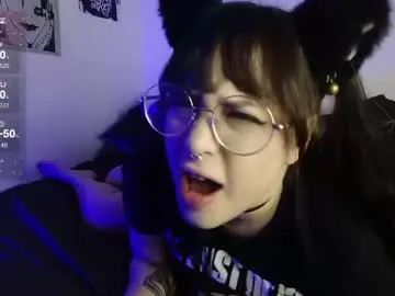 Chaturbate Best live sex cam show of midnightkitten_