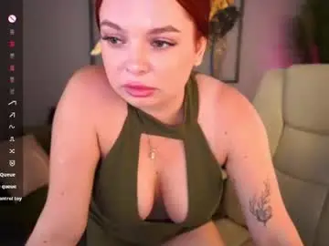 Chaturbate Live Sex Cam of carolinadia