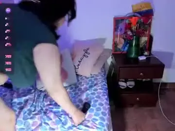 Chaturbate Adult Webcam of esmeralda_milf1