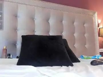 Chaturbate Best live sex cam show of claudyowen