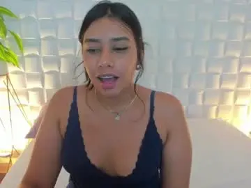 Chaturbate Live Porn of luisajimenez_