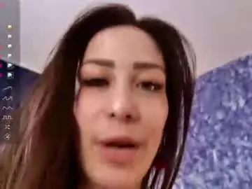 Chaturbate Live Sex Cam of meowmurr_