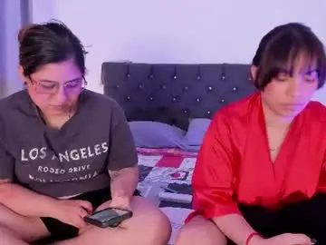 Chaturbate Best live sex cam show of lauxsofi