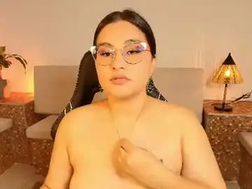 Chaturbate Live Sex Cam of alessia_blazee