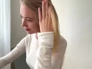 Chaturbate Best live sex cam show of bebravee
