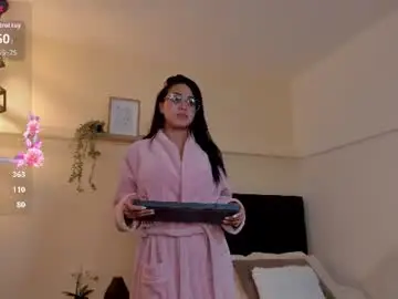 Chaturbate Adult Video Chat of lucia_brown_