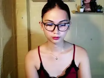 Chaturbate Sex Chat of chinitaluxe
