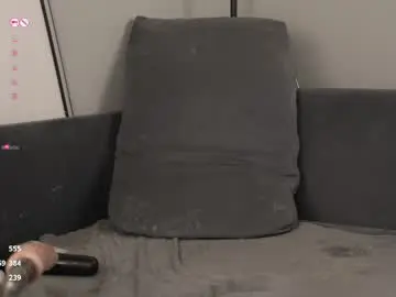 Chaturbate Watch Live Sex Cams of jennyplaudis_