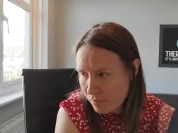 Chaturbate Live Sex Cam of eatmypie69
