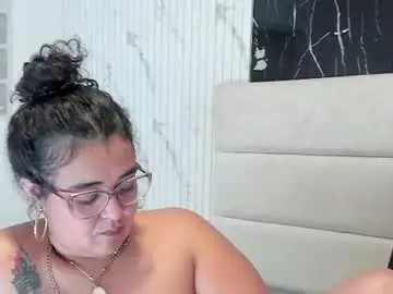 Chaturbate Watch Live Sex Cams of reginavegaa
