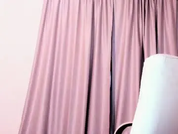 Chaturbate Live Sex Cam of luisaa_diaz_