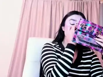 Chaturbate Free Porn Cam of luisaa_diaz_