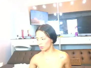 Chaturbate Best live sex cam show of tinycasey18