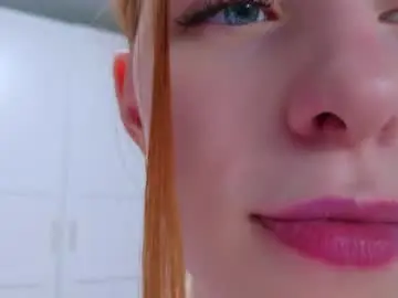 Chaturbate Sex Chat of mikka_blush