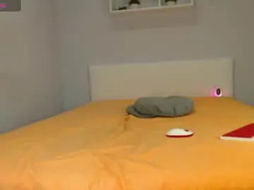 Chaturbate Sex Cam of starfoxxxy1