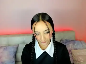 Chaturbate Live Sex of tiny_cora