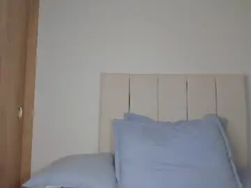 Chaturbate Live Sex of little_caro13