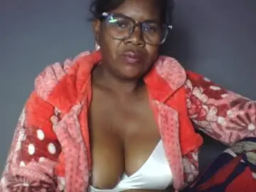 Chaturbate Watch Live Sex Cams of sandratiana