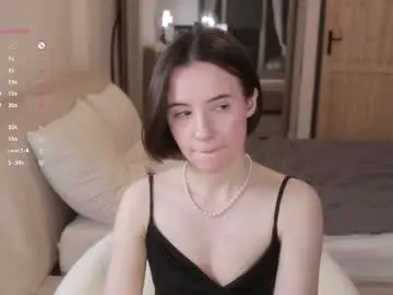 Chaturbate Sex Chat of _female_essence_