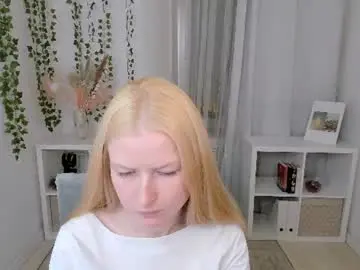 Chaturbate Adult Video Chat of laly_peach