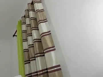 Chaturbate Free Porn Cam of ehotlovea