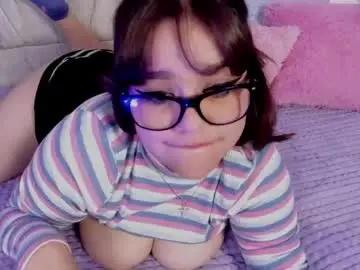 Chaturbate Live Sex Cam of chaarlotte_1