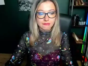 Chaturbate Sex Cam of heidi_pleasure