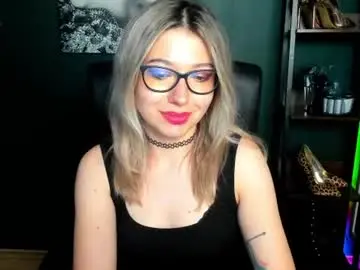 Chaturbate Adult Video Chat of heidi_pleasure