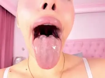 Chaturbate Watch Live Sex Cams of veronica_garciaa