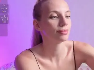 Chaturbate Nude Webcam of mia_silk