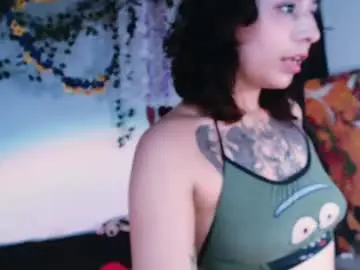 Chaturbate Live Sex Cam of jaadee18