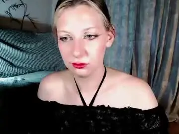Chaturbate Live Sex Cam of earn_my_lily