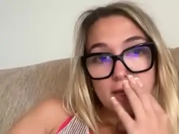Chaturbate Live Porn of kelseyblu